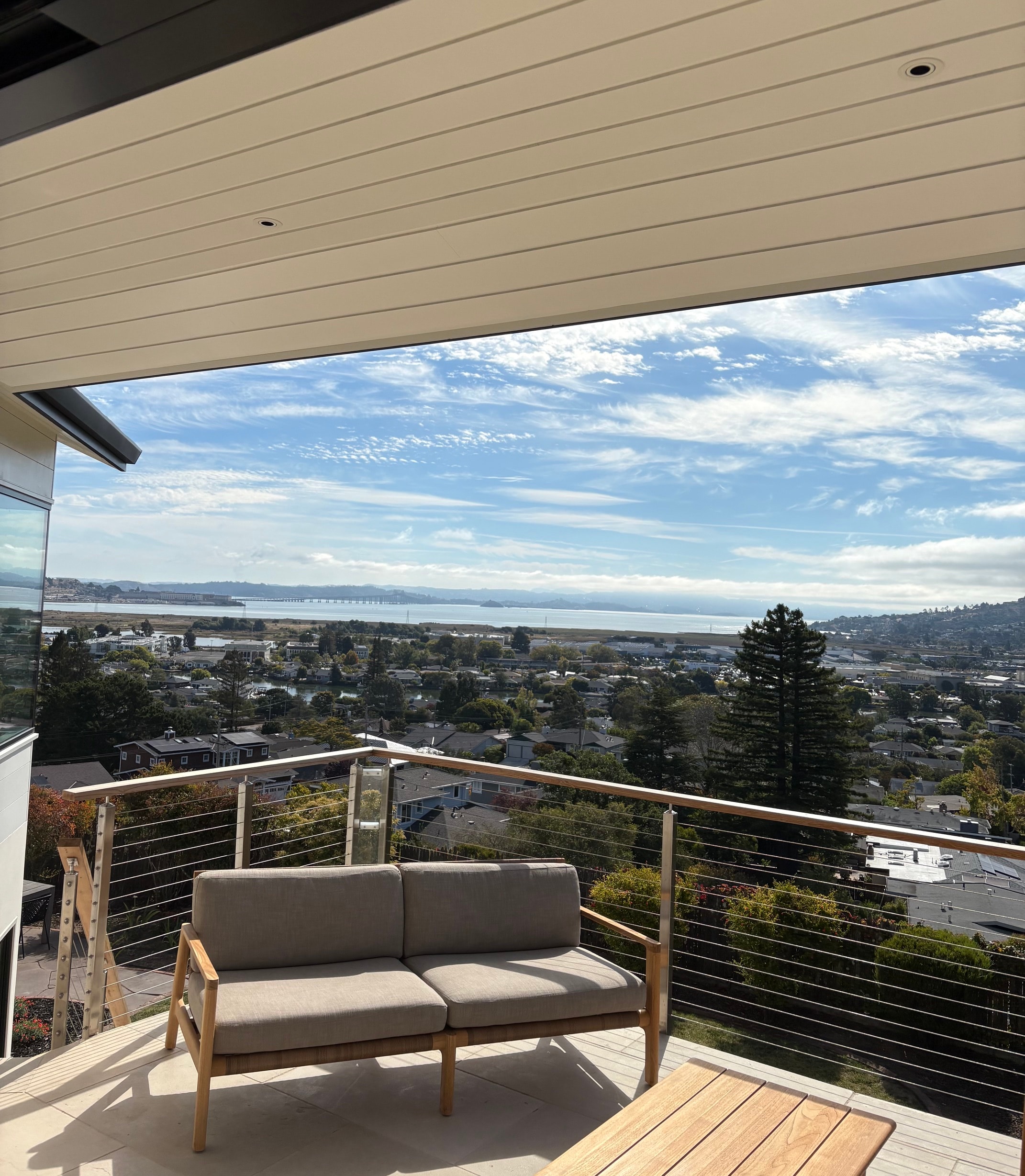 Bay Area residential balcony lighting project